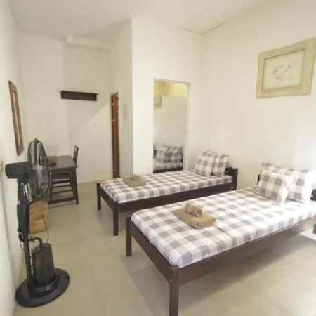Ohmmstay - Rumah Pendopo Tanjungtirto Exterior photo