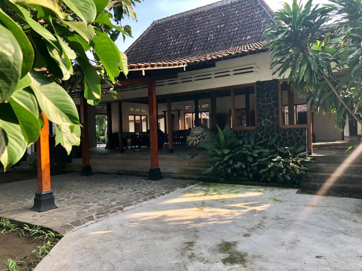Homestay Ohmmstay - Rumah Pendopo Tanjungtirto