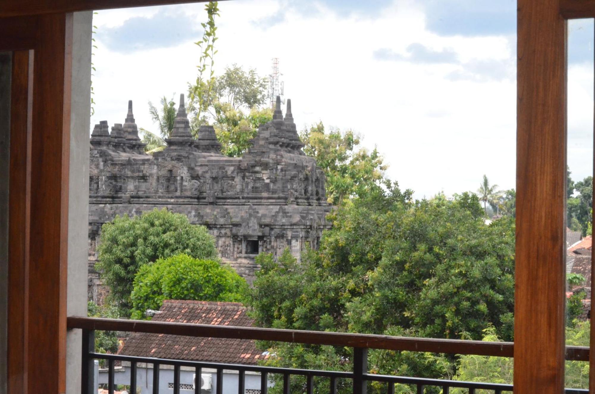 Homestay Ohmmstay - Rumah Pendopo *