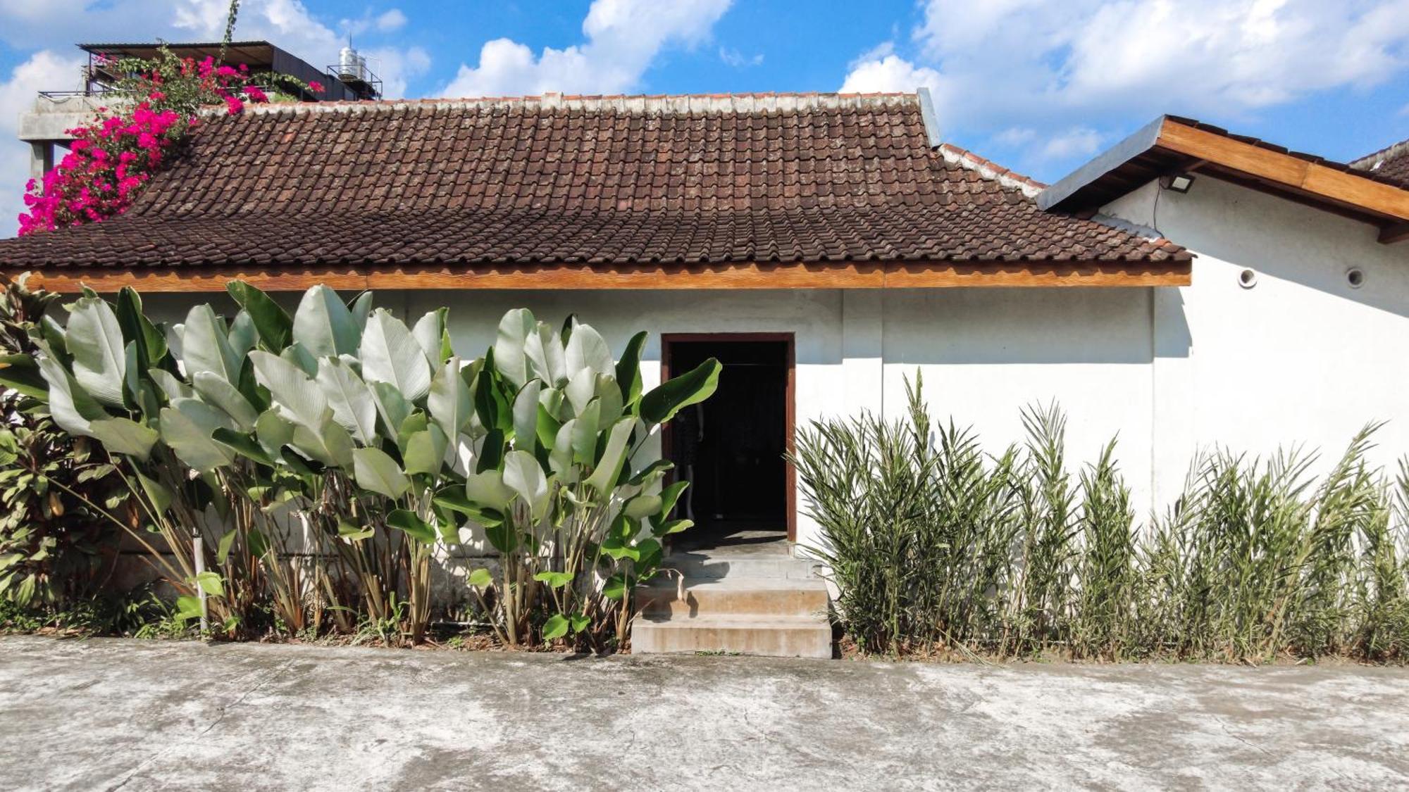 Ohmmstay - Rumah Pendopo Tanjungtirto