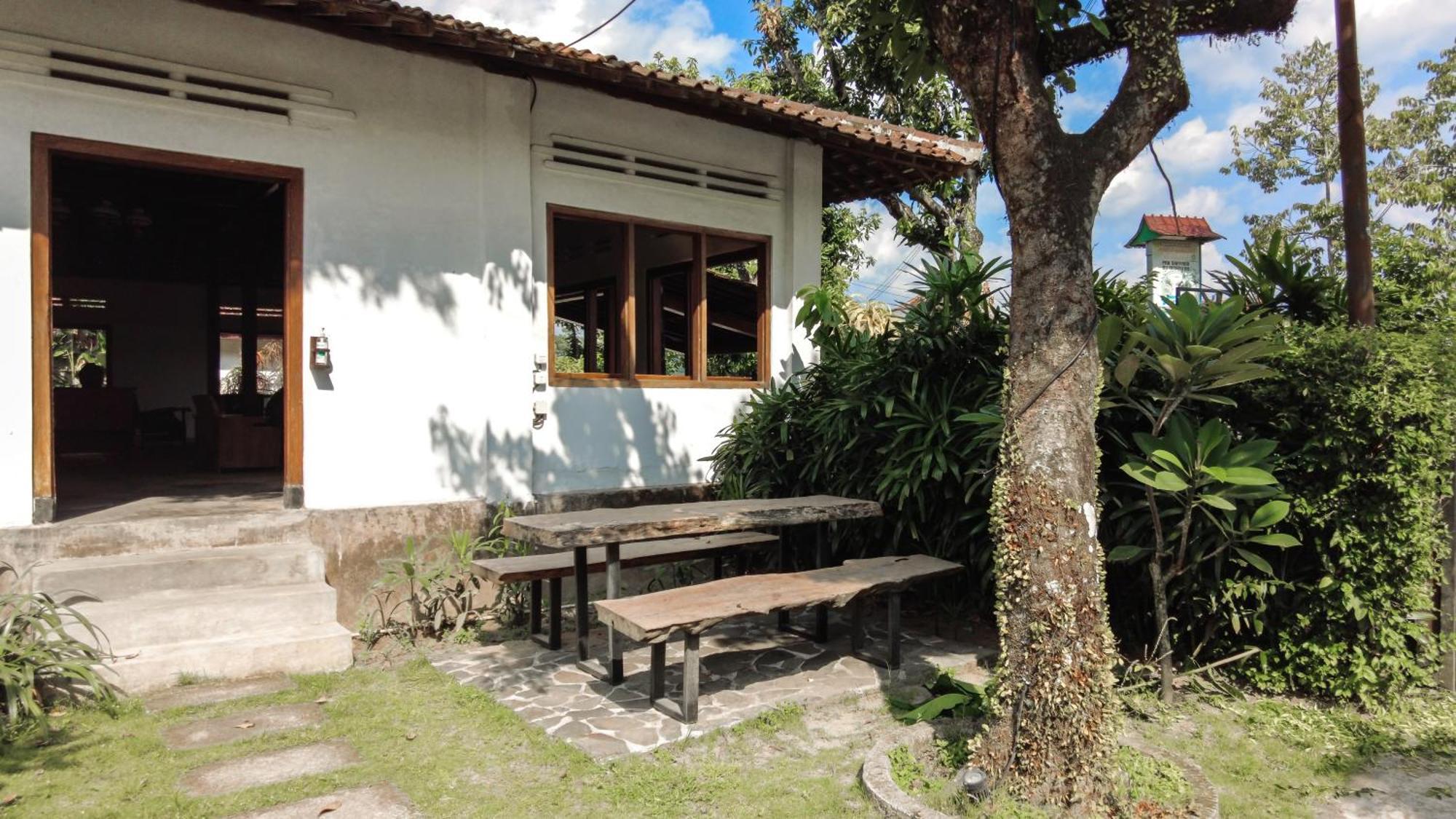 Ohmmstay - Rumah Pendopo Homestay